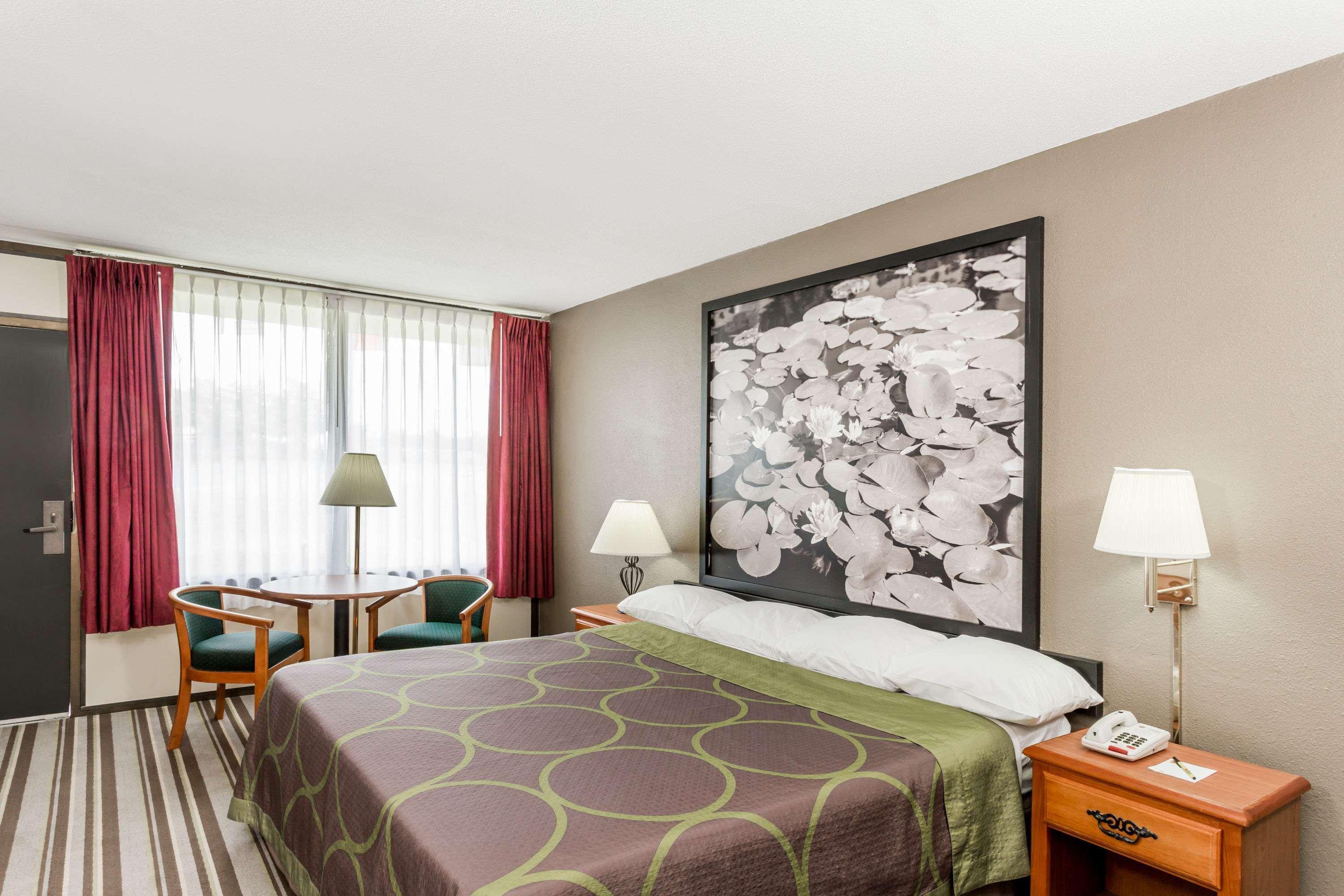Super 8 By Wyndham Valdosta Mall Εξωτερικό φωτογραφία