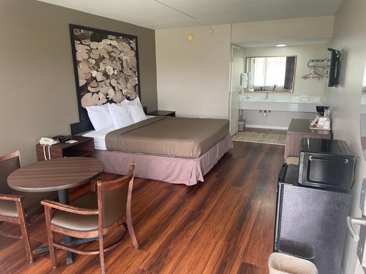Super 8 By Wyndham Valdosta Mall Εξωτερικό φωτογραφία