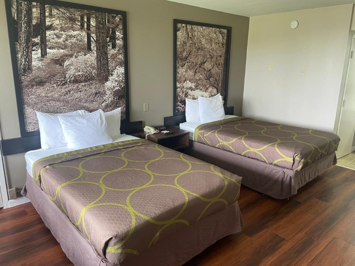 Super 8 By Wyndham Valdosta Mall Εξωτερικό φωτογραφία